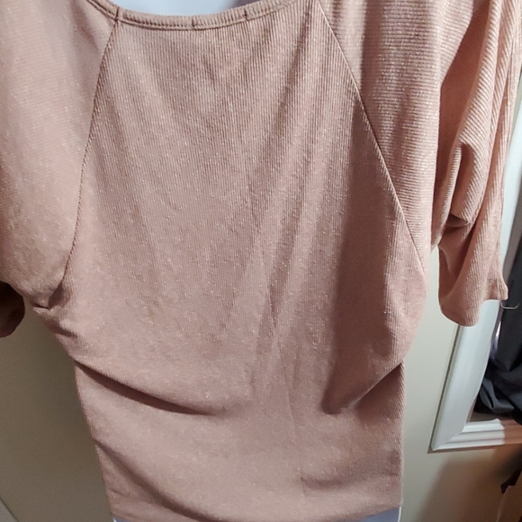 Gap tee - Picture 2 of 2